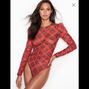 💕sold💕VS Red Plaid Ruched Mesh Bodysuit